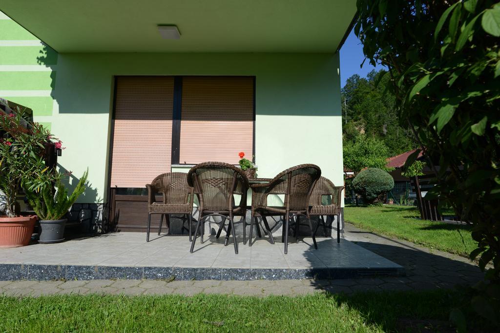 Zeleni Apartma Зрече Екстер'єр фото